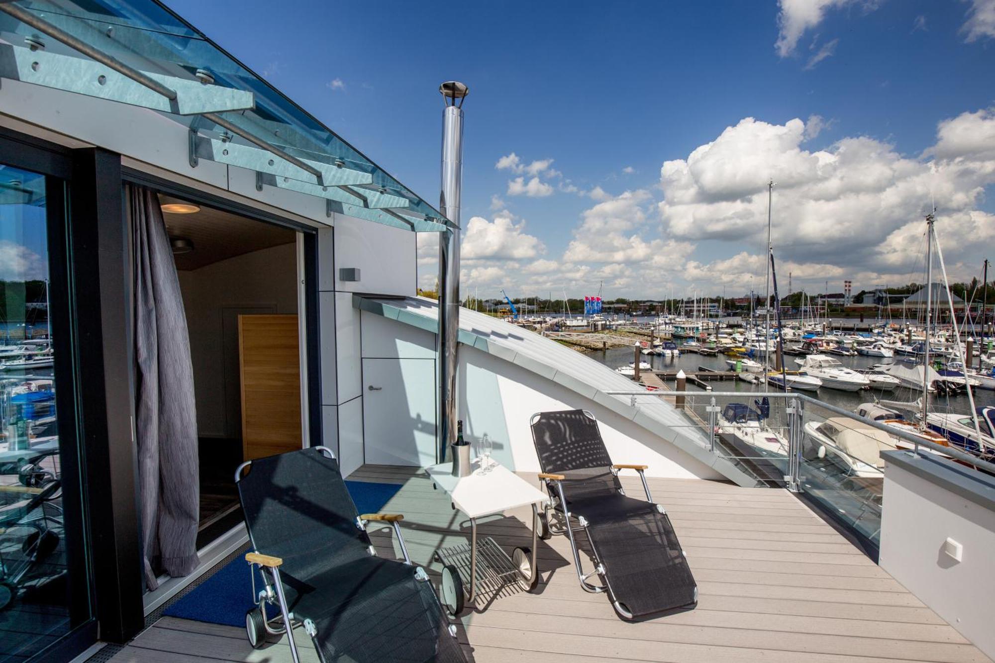 Kyst 5410 Floating Home 1 Neustadt in Holstein Esterno foto