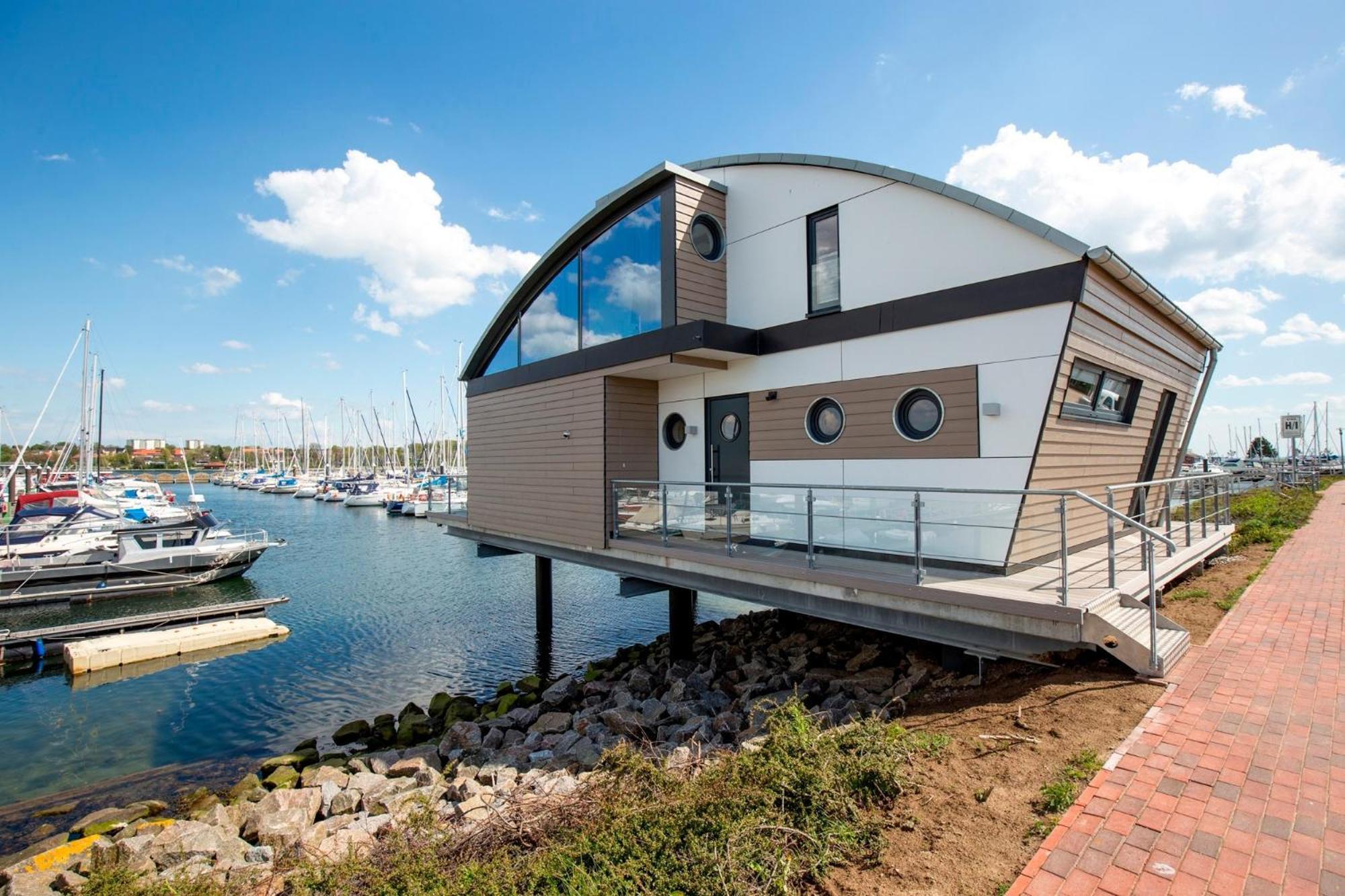 Kyst 5410 Floating Home 1 Neustadt in Holstein Esterno foto